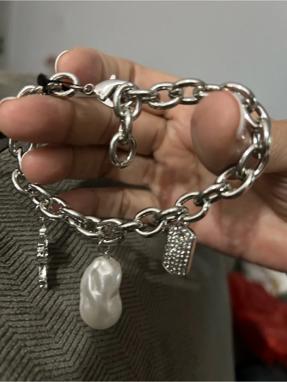 AKIRA chunky silver